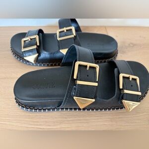 SCHUTZ Naomi Sporty Women's Slide Sandal in Black and Gold | US 8.5
